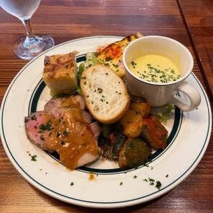 メゾンドムラ 中野店