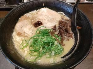 元祖博多 中洲屋台ラーメン 一竜 西新宿店