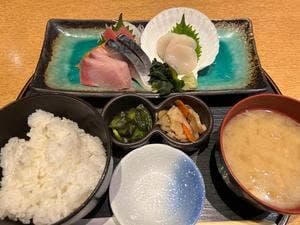 魚鮮水産 越谷東口店