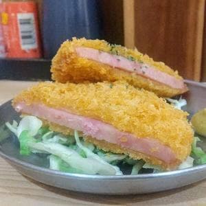 大衆立飲 もつ刺 すずき