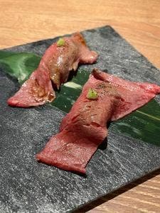 幻の和牛と三崎港直送鮮魚 モルゲン 横浜駅前店
