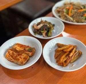 韓国家庭料理どんぐり