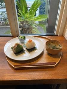Onigily Cafe