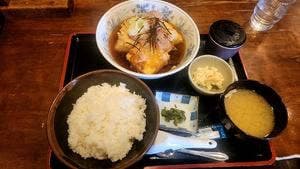 ももどり駅前食堂