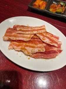 焼肉じゅらく
