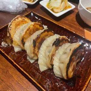 餃子研究所 縁日
