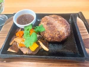 カフェレストラン SAKA