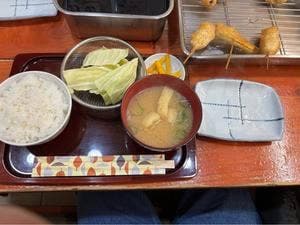 串かつ えびす