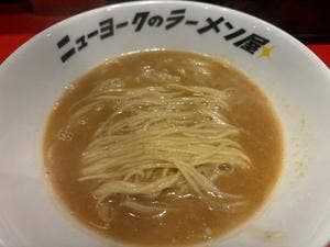ニューヨークのラーメン屋 アメリカ村本店