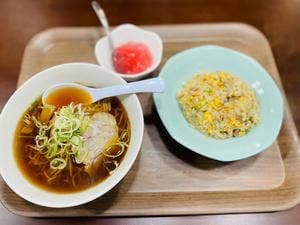 中華食堂 もみじ亭