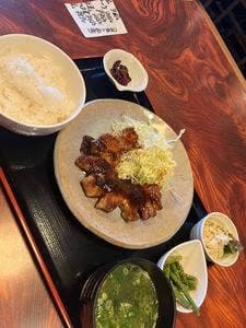 塩梅ダイナー 忍ケ丘店