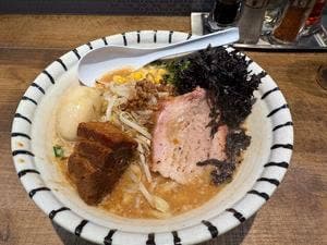 濃口背脂味噌らーめんと餃子 大福帳