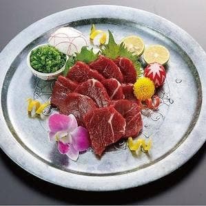 手打ち焼鳥と熊本馬刺し 個室熊本郷土料理 熊本家 熊本下通店