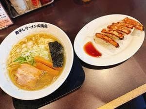 煮干しラーメン山岡家 久喜店