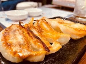 餃子と串焼き MエムM