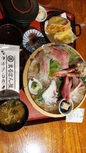 まるさん屋 敦賀駅前