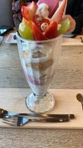 至福のフルーツパフェ物語