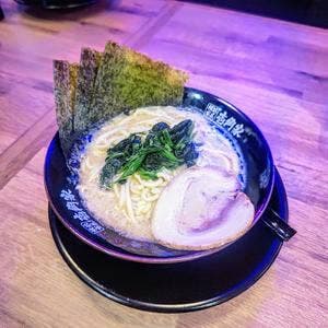 壱角家 新宿靖国通店