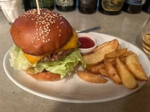 BEER PUB CAMDEN 池袋東口店