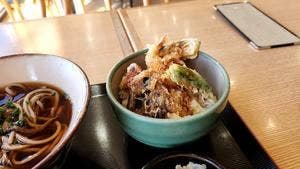 岩城ウミヨコ食堂