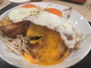 中毒飯 チョモランマ