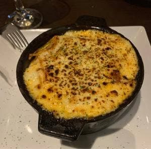 Oyster Dining RaughTale
