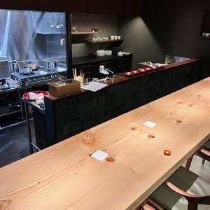 レストランやまじん