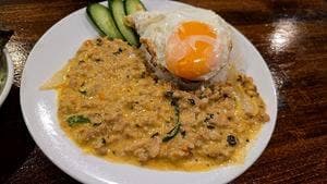 アジアンダイニング ヤミー