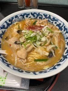 らーめん 山頭火 札幌北1条チカホ店