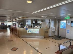 伊勢湾フェリー船内売店