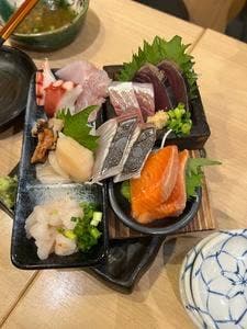 魚と酒はなたれ 野毛五番街店