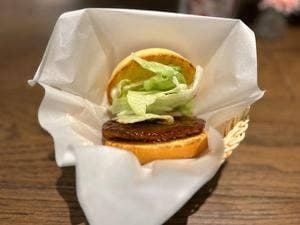 フレッシュネスバーガー KITTE大阪店