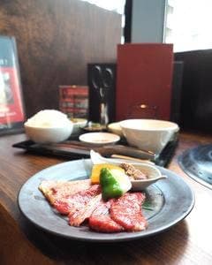 焼肉トラジ 天神店