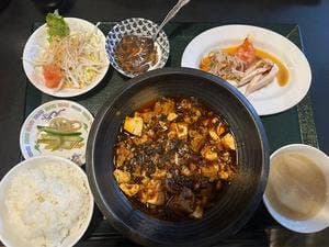 中国りょうり亭 一里河来