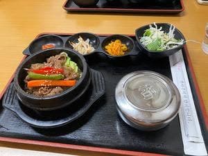 コリアンダイニング 聖