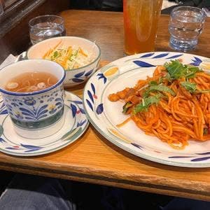 カフェ&デリ 伯爵邸