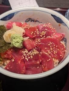 豊洲鮪仲卸直営店 鮮菜魚 早瀬