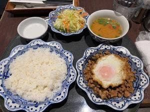 メナムのほとり 丸の内ガーデンタワー店