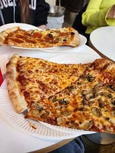 PIZZA SLICE COMMISSARY