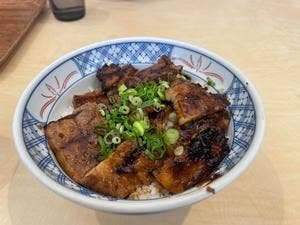 一所懸命 肉丼の星 コクーンシティ店