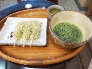 三井寺力餅本家