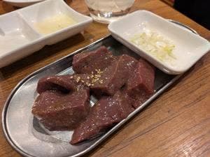 ホルモン焼き しちりん