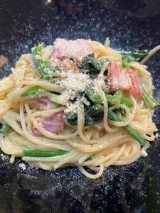 壁の穴 梅田HEPナビオ店