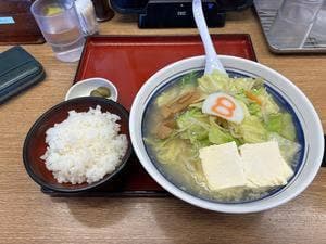 8番らーめん 御影店