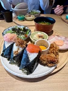 ネオ和食居酒屋 君に会いたくなるから。～Because I want to meet you～
