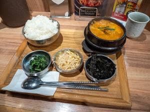 スンドゥブ 中山豆腐店 秋葉原