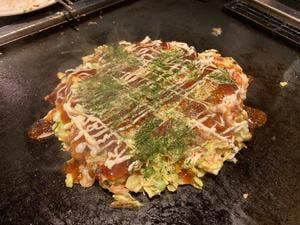 宏月