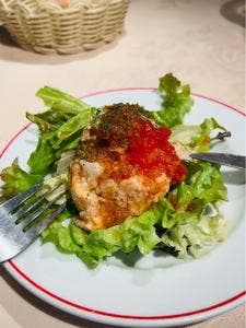 パリのワイン食堂