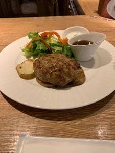 格之進 ハンバーグ&バル グランスタ東京