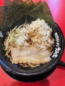 横浜家系ラーメン 新松木 大和家